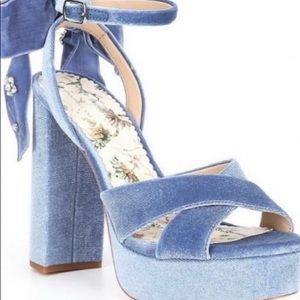 Brand New, Unworn Antonio Melani x Nicola Bathie Size 10 in Blue